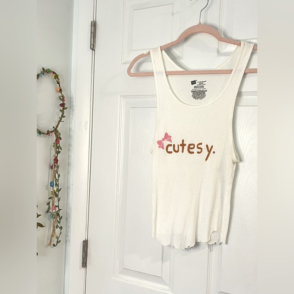 Cutesy White Ribbed Tank Top